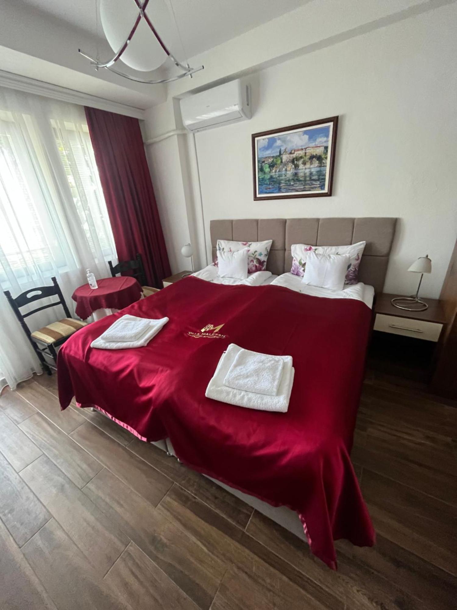 Villa Malezan Охрид Экстерьер фото